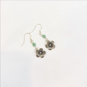 NEW GREEN AVENTURINE & SILVER FLOWER EARRINGS